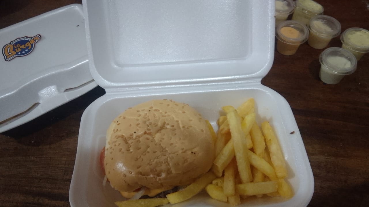adjunto